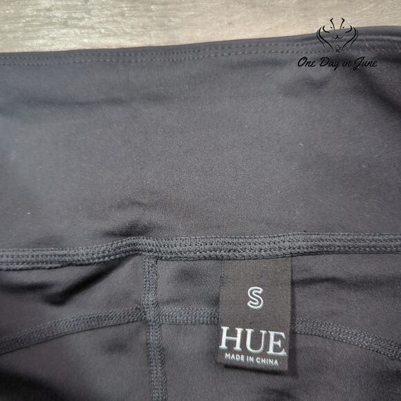 Hue Yoga Shorts Size S - Picture 2 of 6